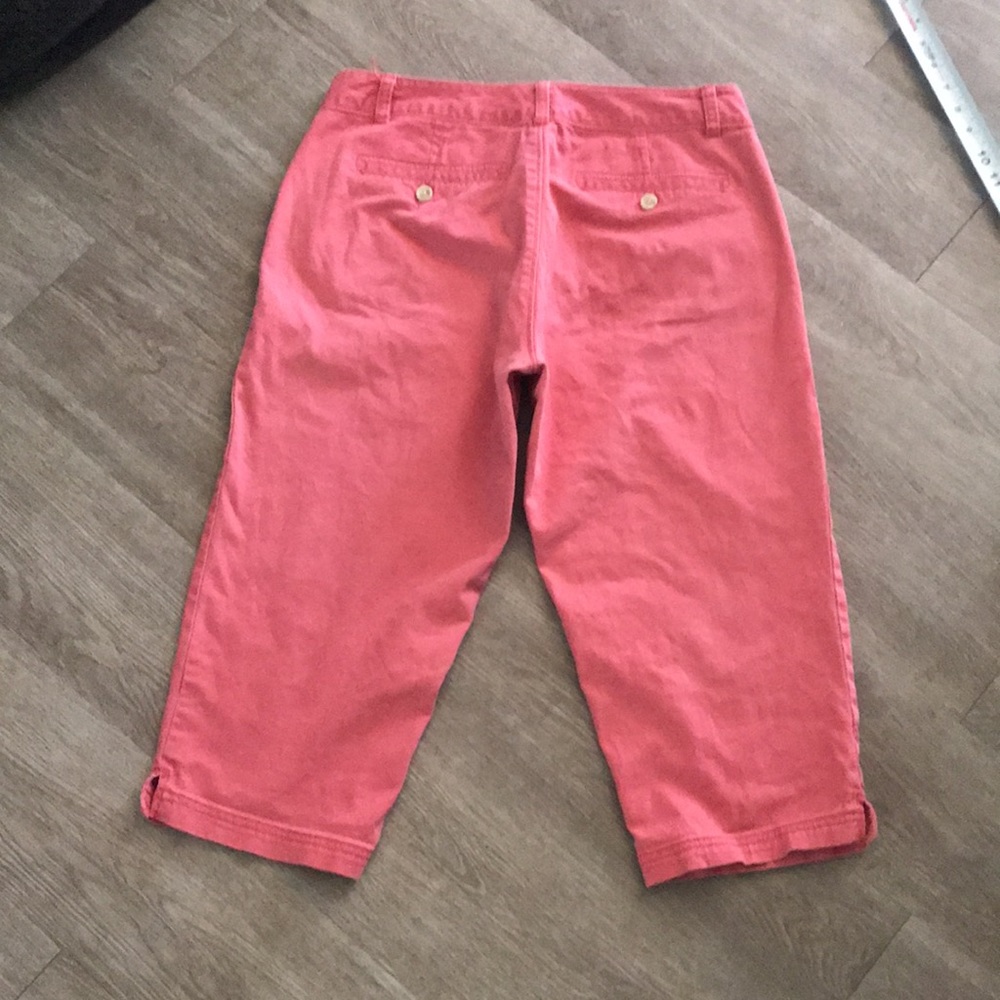 Dockers Capri Chinos
